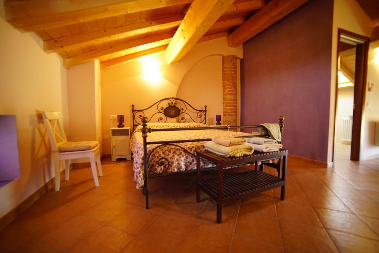 فيلا Agriturismo Il Sole Rivarolo del Re ed Uniti المظهر الخارجي الصورة