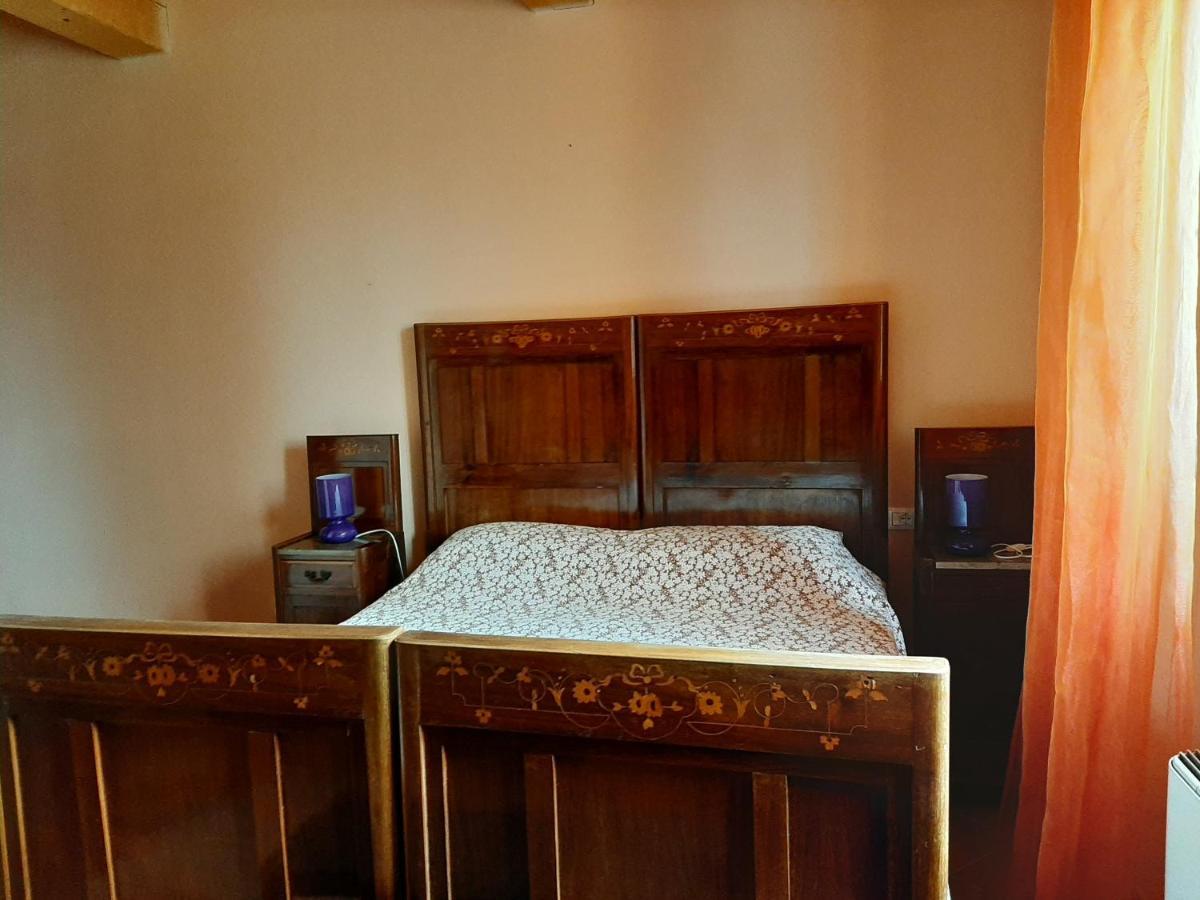 فيلا Agriturismo Il Sole Rivarolo del Re ed Uniti المظهر الخارجي الصورة