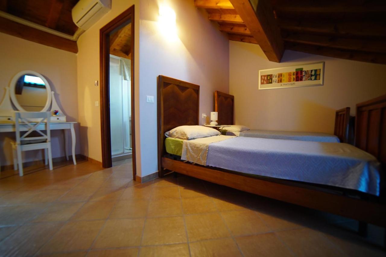 فيلا Agriturismo Il Sole Rivarolo del Re ed Uniti المظهر الخارجي الصورة